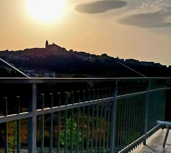 Divino Affittacamere 3*